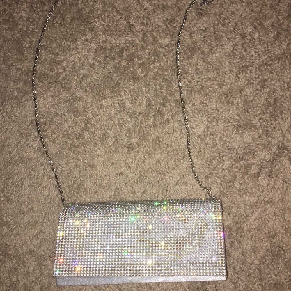 clutch purse